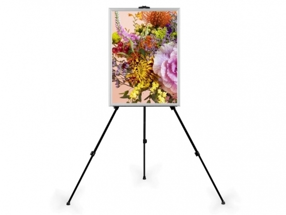 Easel (picture stand) 2